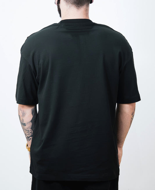 BLACK METAL OVERSIZED