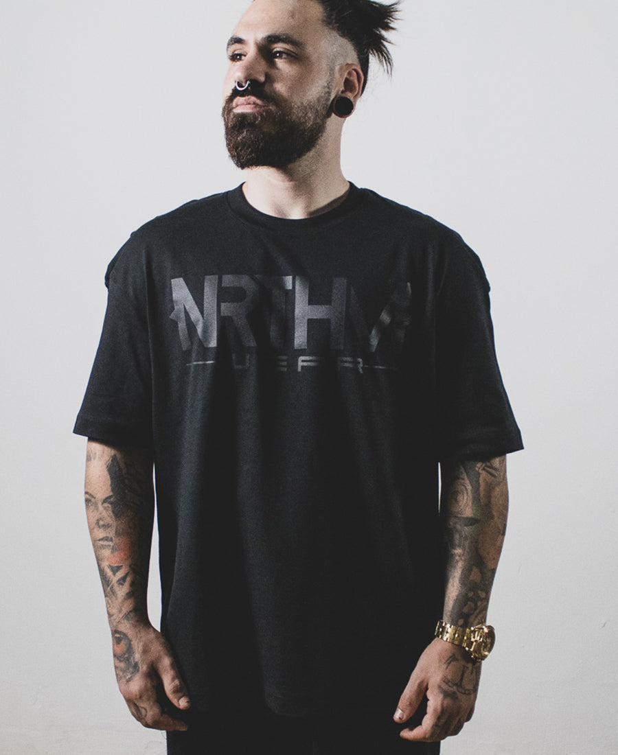 BIGLOGO ALL BLACK OVERSIZED